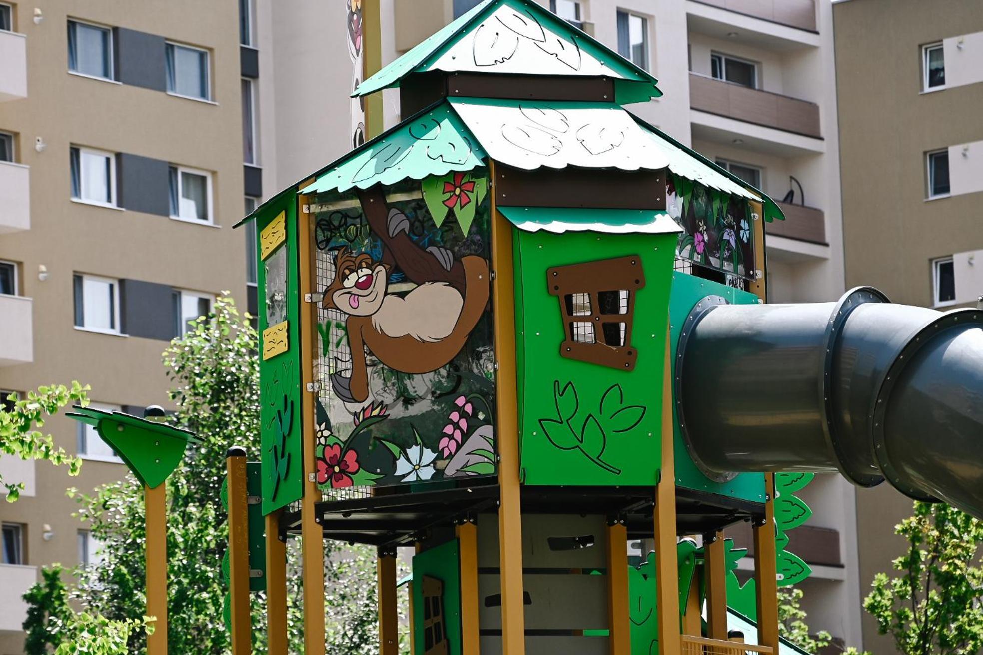 Urban Plaza - Aparthotel Braszów Zewnętrze zdjęcie