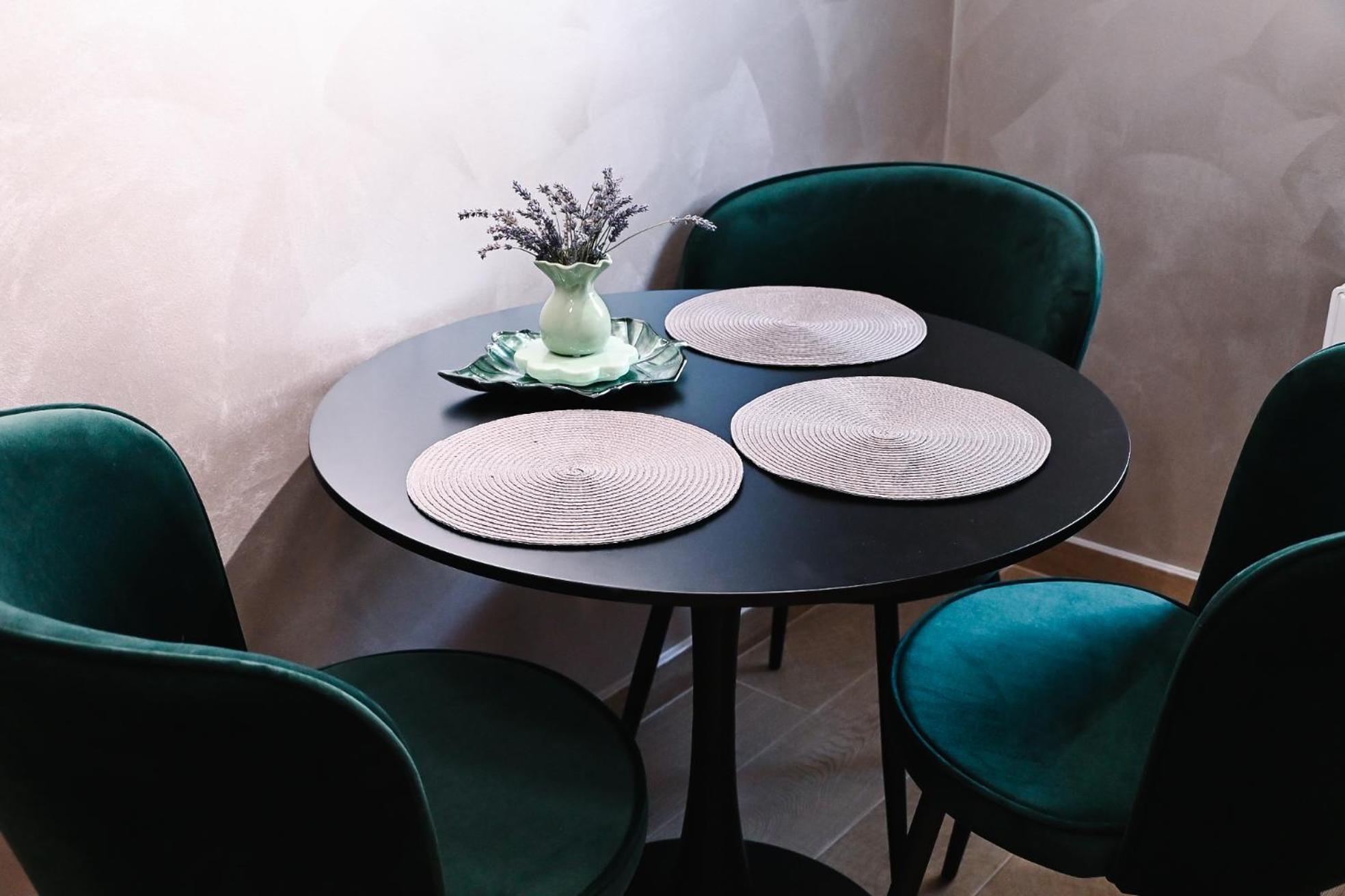 Urban Plaza - Aparthotel Braszów Zewnętrze zdjęcie